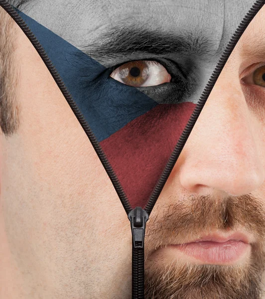 Unzipping ansikte att flagga Tjeckien — Stockfoto
