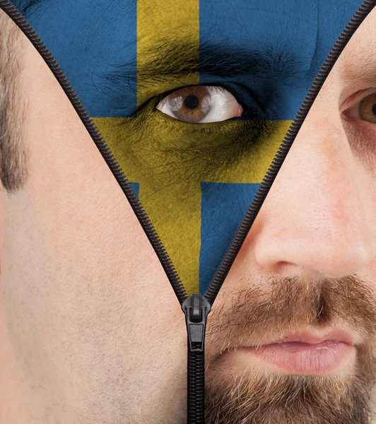 Rozepínací tvář k příznaku Švédska — Stock fotografie