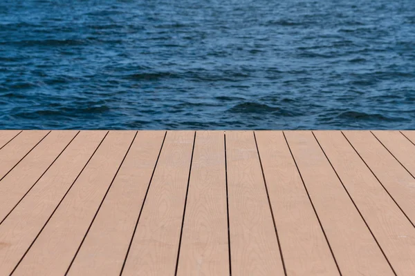 Houten pier. — Stockfoto