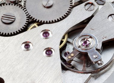 saat mekanizmaları.