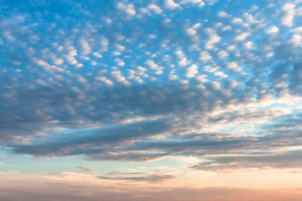 Solnedgång moln. — Stockfoto