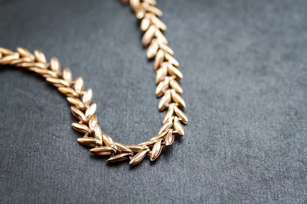 Gouden ketting. — Stockfoto