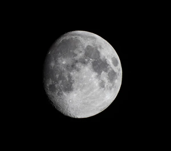 Mond durch Teleskop. — Stockfoto