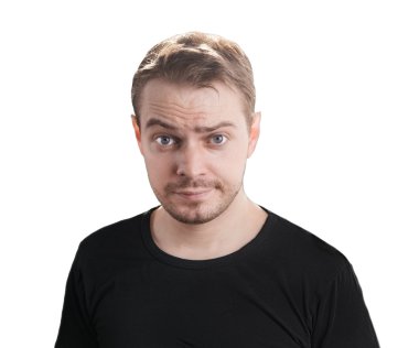 genç adam dalgın ifade ile.