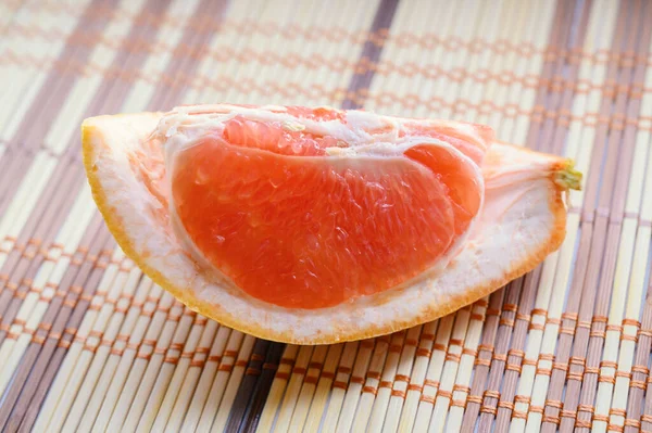 Helft Van Verse Grapefruit Slectieve Focus Stockfoto