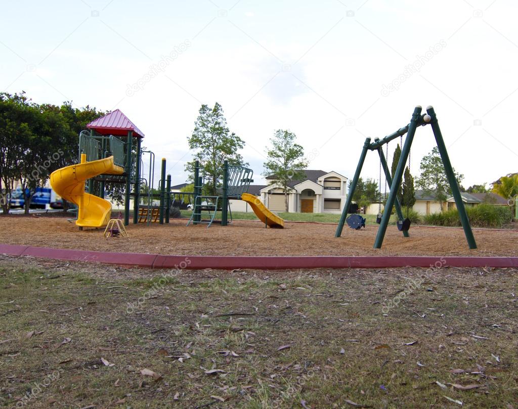 outdoor play equipment for 5 year olds
