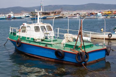 eski balıkçı teknesi