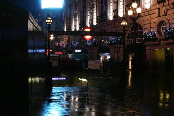 London vid midnatt — Stockfoto