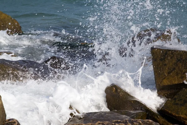 Water Crash on rocks — Stock Photo, Image