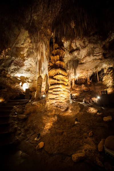 Big Stalagmite column Formations in the Cave — Stock Photo, Image