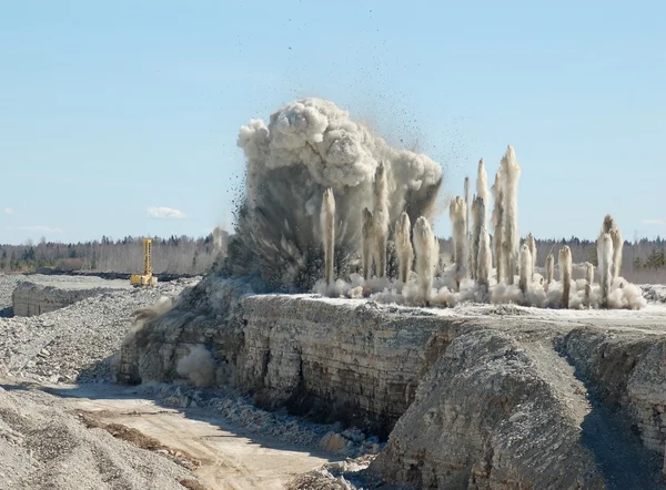 Blast in open pit — Stock Photo, Image