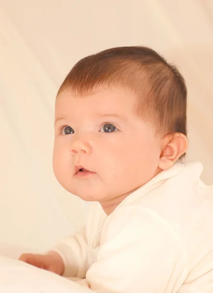 面白い赤ちゃんの女の子 — ストック写真