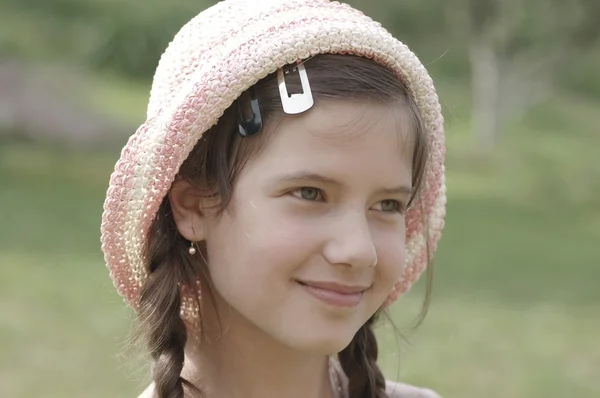 Portrait of beautiful teenage girl — Stock Photo, Image