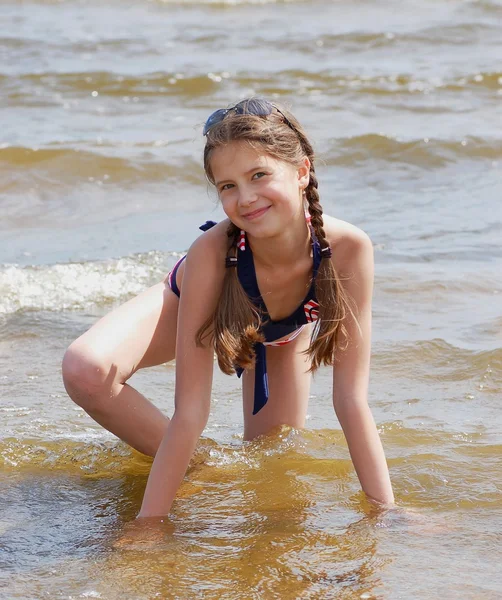 Dívka na pláži Royalty Free Stock Fotografie