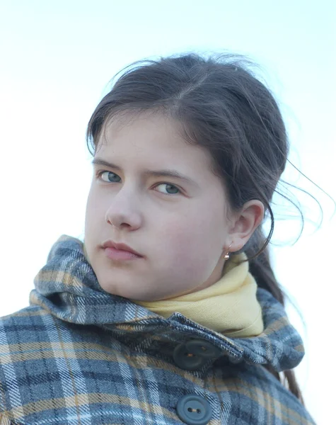 Portrait of beautiful teenage girl — Stock Photo, Image