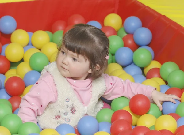 Retrato de niña hermosa — Foto de Stock