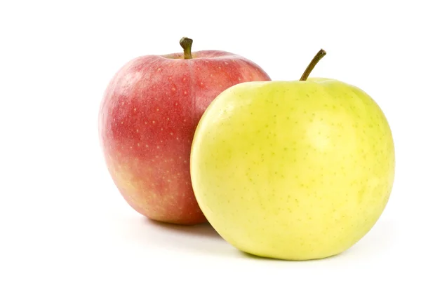 Manzanas aisladas en blanco — Foto de Stock