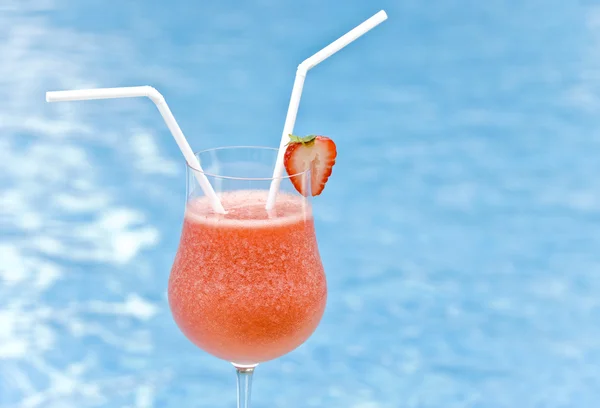 Erdbeer-Daiquiri für zwei — Stockfoto