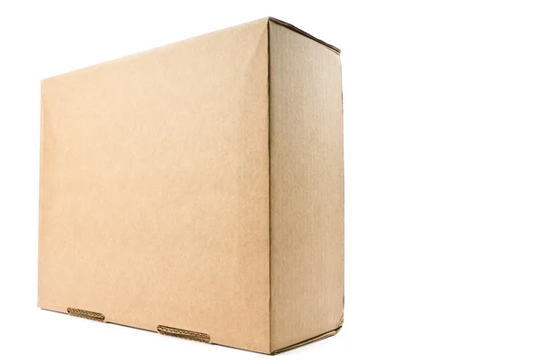 Lepenková krabice izolovaná na bílém — Stock fotografie