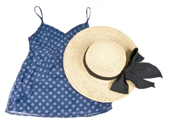 Polka dot tank top blauw met een vrouwelijke stro hoed, geïsoleerd op wit — Stockfoto