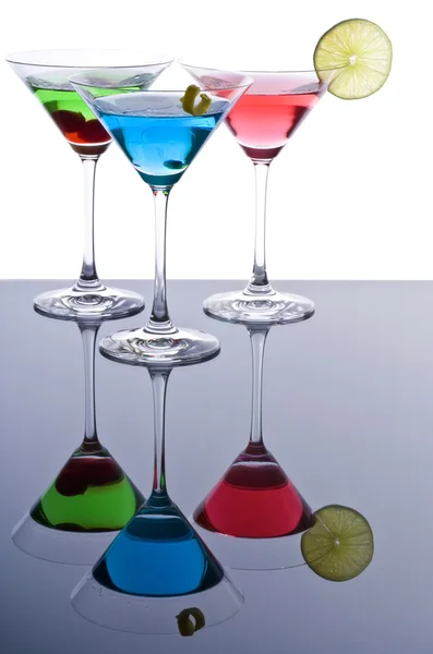 Färgglada martini drinkar — Stockfoto