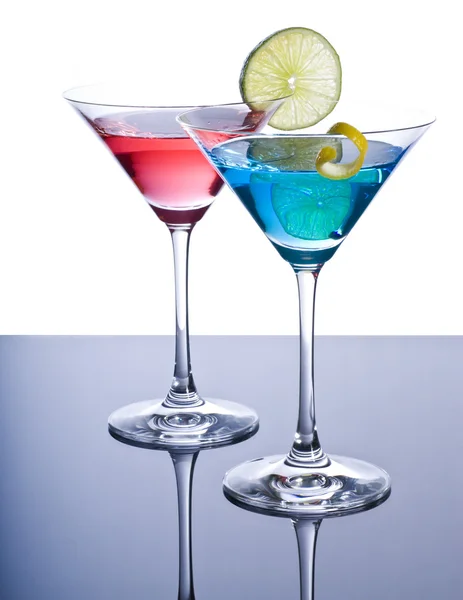 Färgglada martini drinkar — Stockfoto