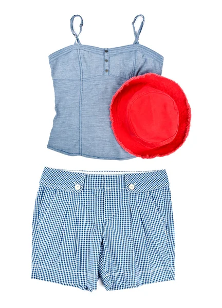 Blauwe tank top, shorts en rode hoed — Stockfoto