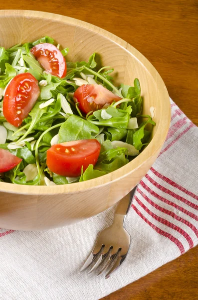 Ensalada de tazón de rúcula — Foto de Stock