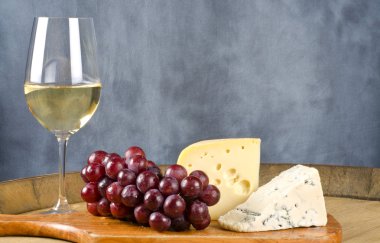 şarap ve peynir