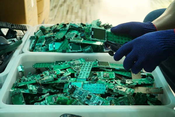 Telephone Circuit Board Parts Being Disassembled Electronic Waste Factory — Stock Photo, Image