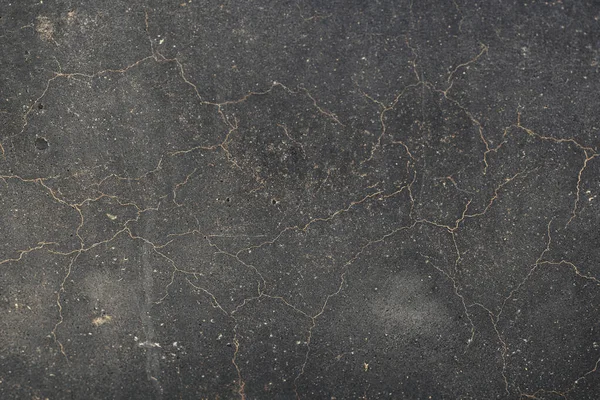 Paslı ve soyut metal yüzey dokusunun fotoğrafı. Demir yüzey, çizikli metal. Gri ve altın rengi. Grunge Biçimi