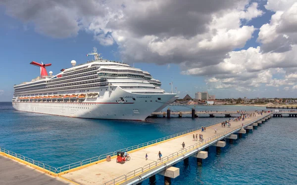 Cozumel Mexico Maart 2020 Carnaval Verovering Aangemeerd Cozumel Prachtige Turquoise — Stockfoto