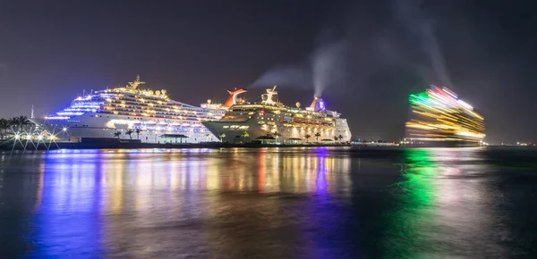 Nassau Bahamas Juni 2019 Nachts Wird Der Prince George Wharf — Stockfoto