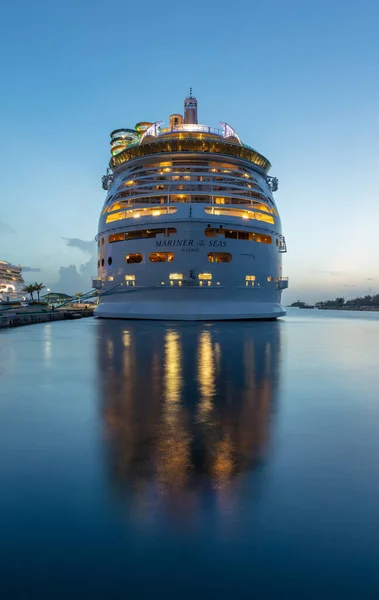Nassau Bahamas Julio 2019 Toma Mariner Seas Prince George Wharf — Foto de Stock