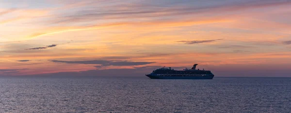 Gulf Mexico April 2020 Panoramic Shot Carnival Valor Drifting Sea — Stock Photo, Image