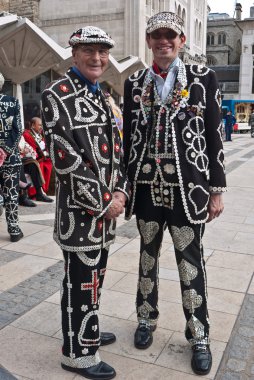 Pearly Kings ve Queens hasat festivali, Guildhall London