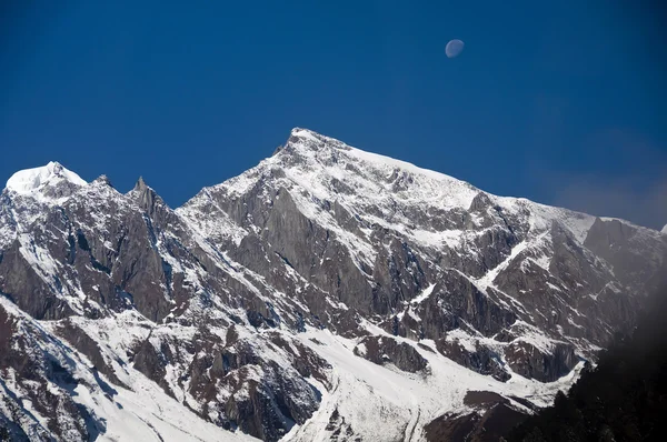 雪山 — 图库照片