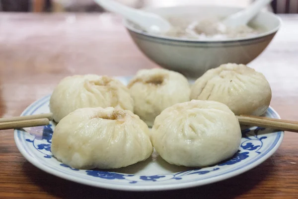 Chinese meat buns — Stock Photo, Image
