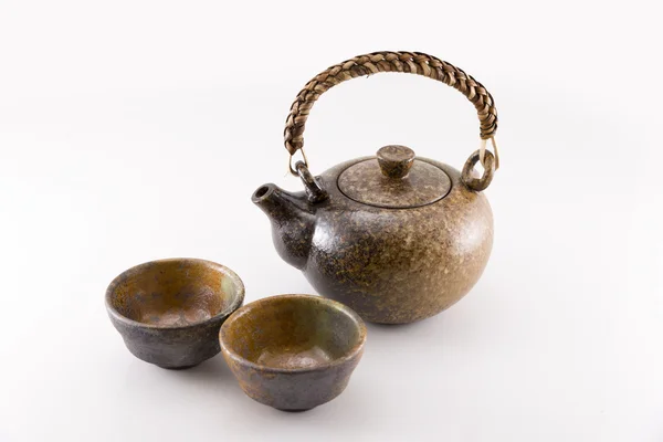 Керамический чайник — стоковое фото