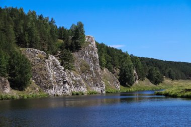 kayalar nehir iset, ural, Rusya Federasyonu