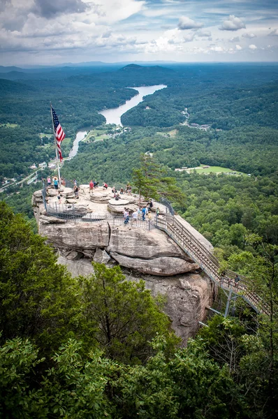 Milla de alto mirador en la chimenea de roca — Foto de Stock