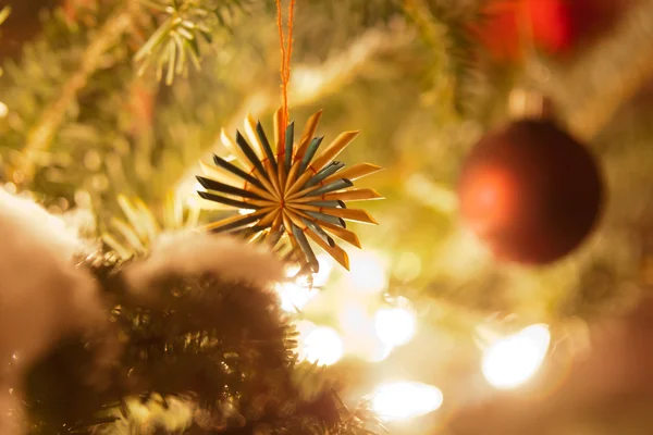 Adorno del árbol de Navidad — Foto de Stock