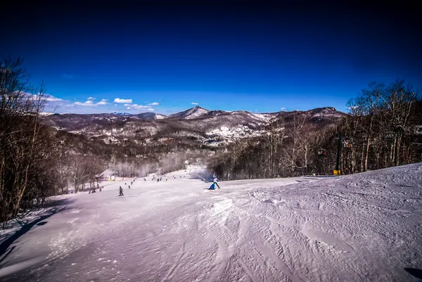En la estación de esquí —  Fotos de Stock
