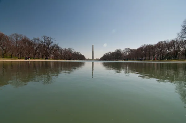 Pomnik Waszyngtona wiosną, washington dc, Stany Zjednoczone Ameryki — Zdjęcie stockowe