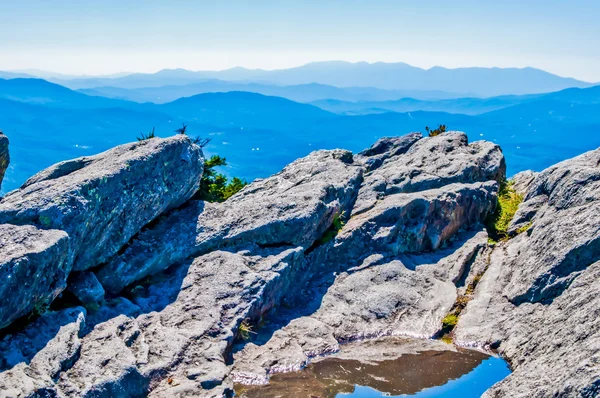 Blauer Kamm Parkweg malerische Berge übersehen — Stockfoto