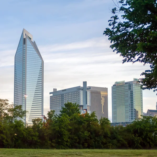 Uptown Charlotte, Carolina do Norte Cityscape — Fotografia de Stock