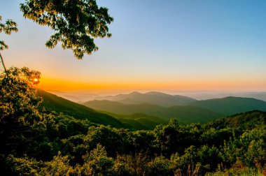 Blue ridge parkway sabah erken