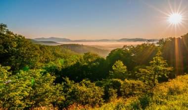 Blue ridge parkway sabah erken