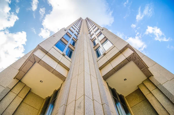 Skyline e ruas da cidade de charlotte norte carolina EUA — Fotografia de Stock