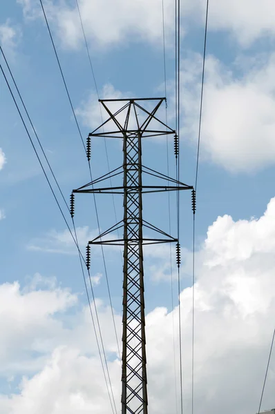 Torre de energia — Fotografia de Stock